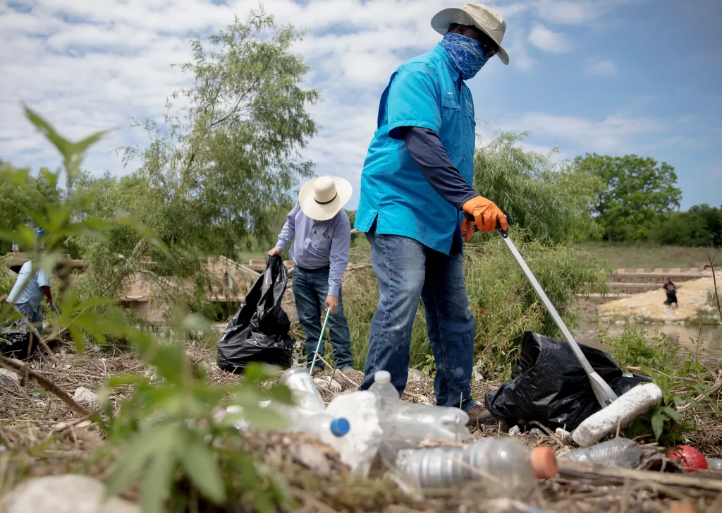 Unlocking a Clutter-Free Tomorrow: Your Ultimate Guide to Trash Outs in San Antonio