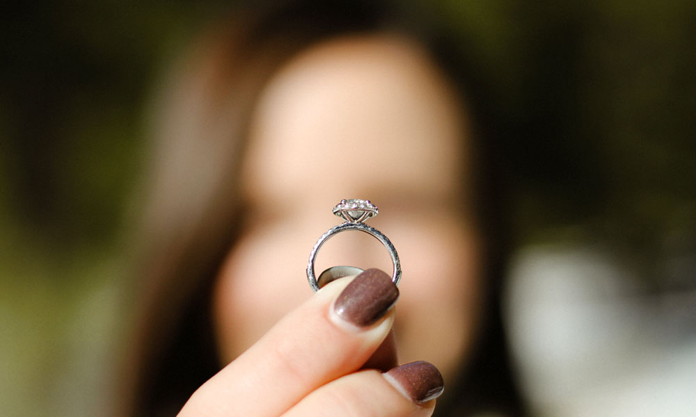 Beyond the Diamond: Selecting Alternative Gemstones or Opting for No Stone at All